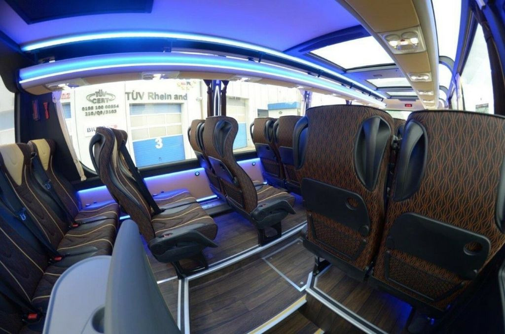 Autocar nuevo Iveco 70C  37 Sitze: foto 11