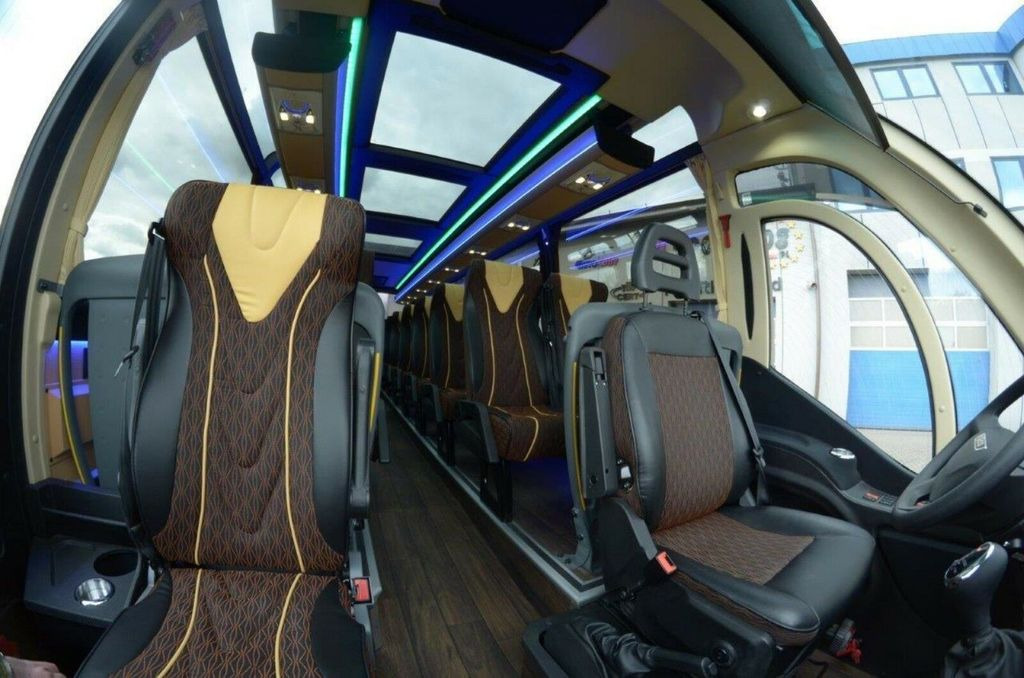 Autocar nuevo Iveco 70C  37 Sitze: foto 7