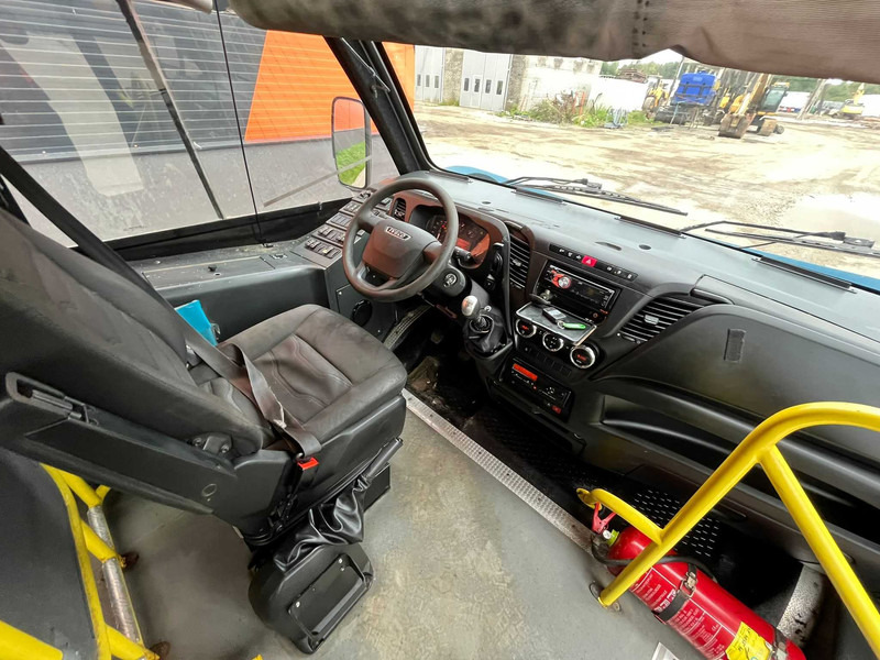 Minibús, Furgoneta de pasajeros Iveco KAPENA THESI 3 PCS AVAILABLE / CNG ! / 27 SEATS + 5 STANDING / AC: foto 11