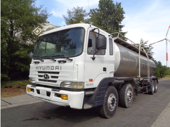 Hyundai HD320HP 8x4 - Camión cisterna