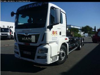 Camión multibasculante MAN TGS 26.460 6x2-4 BL HIAB