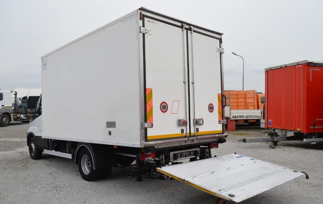 Camión frigorífico IVECO DAILY 60C15 60-150 TWO-CHAMBER REFRIGERATOR CONTAINER ISOTHERM F: foto 6