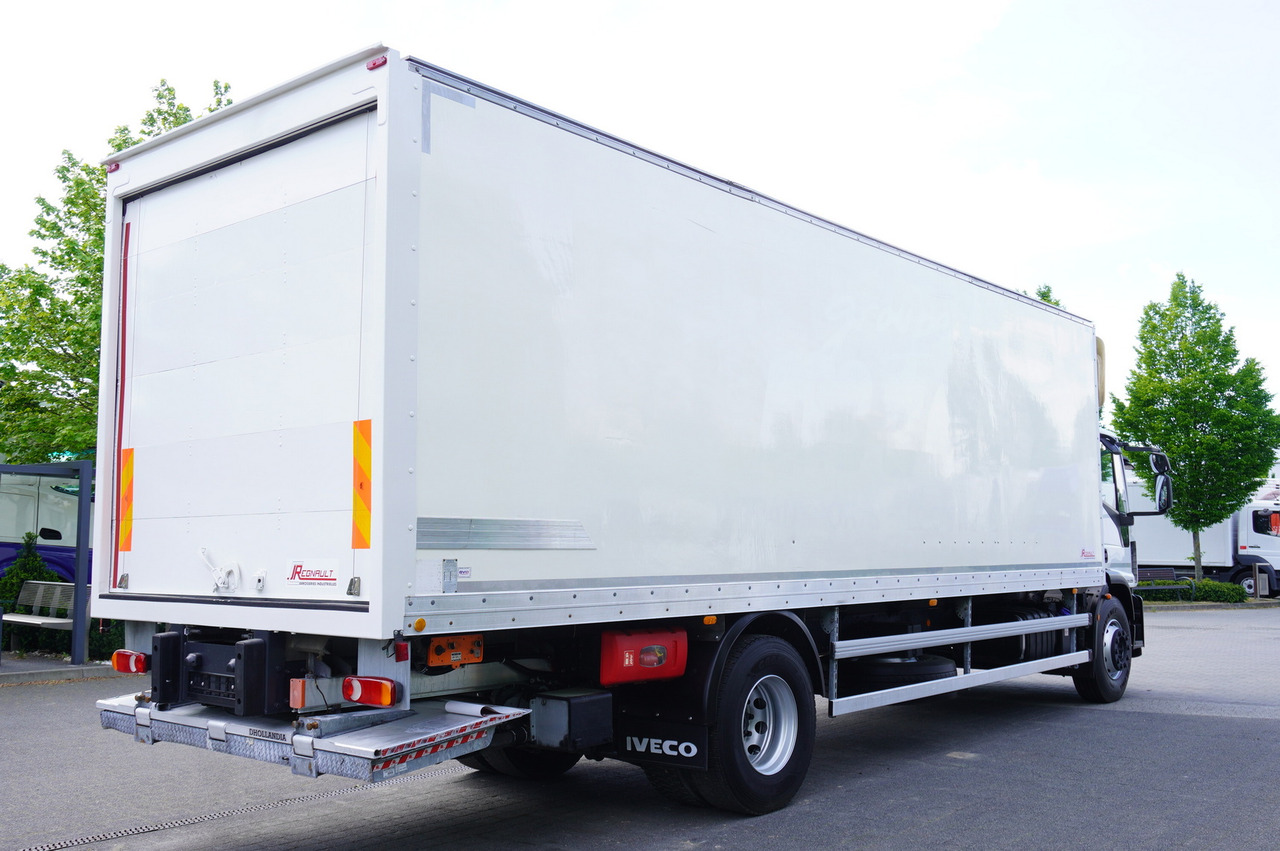 Camión caja cerrada IVECO Eurocargo 190-320 E6 19 t / 21 pallets / tail lift: foto 4