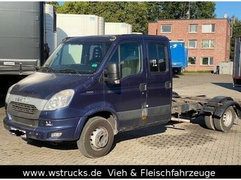 Camión chasis Iveco 70C21 Doppelkabine Fahrgestell  AHK: foto 1