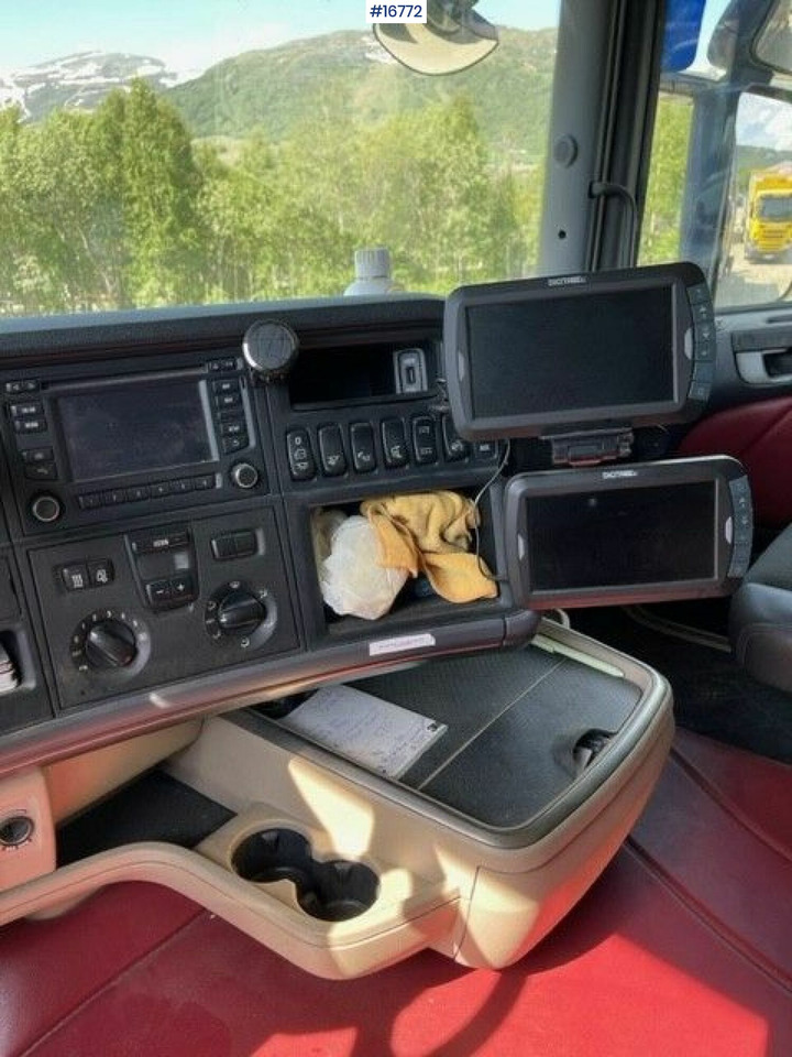 Camión volquete Scania R580: foto 20