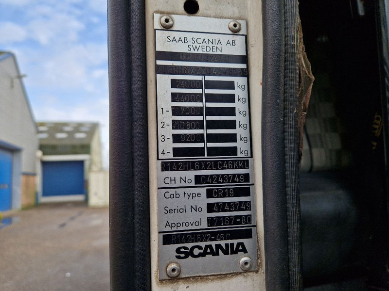 Camión caja abierta Scania R 142 H 6X2 V8: foto 10