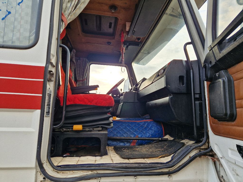 Camión caja abierta Scania R 142 H 6X2 V8: foto 9
