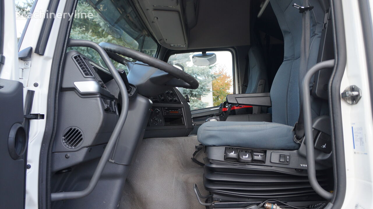 Camión portacontenedore/ Intercambiable, Camión grúa Volvo FM 410: foto 30