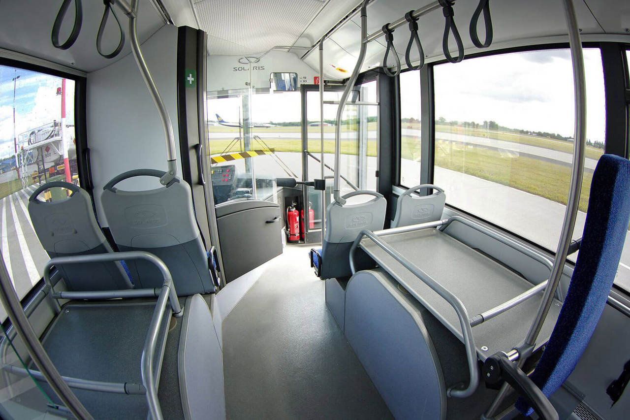 Autobús lanzadera Solaris Urbino 15: foto 3