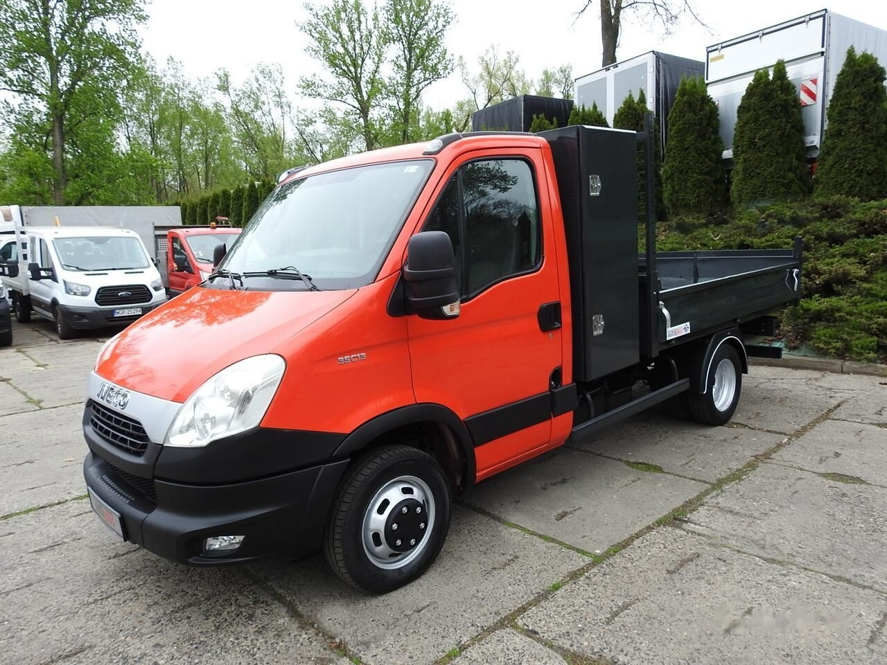 Leasing de IVECO DAILY 35C13 Tipper IVECO DAILY 35C13 Tipper: foto 3