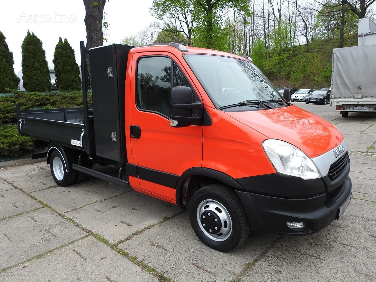 Leasing de IVECO DAILY 35C13 Tipper IVECO DAILY 35C13 Tipper: foto 1