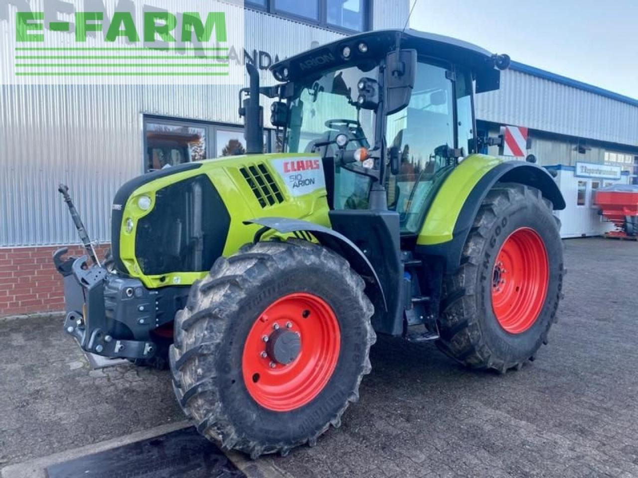 Tractor CLAAS arion 510 mit gps ready + fkh + fzw: foto 2