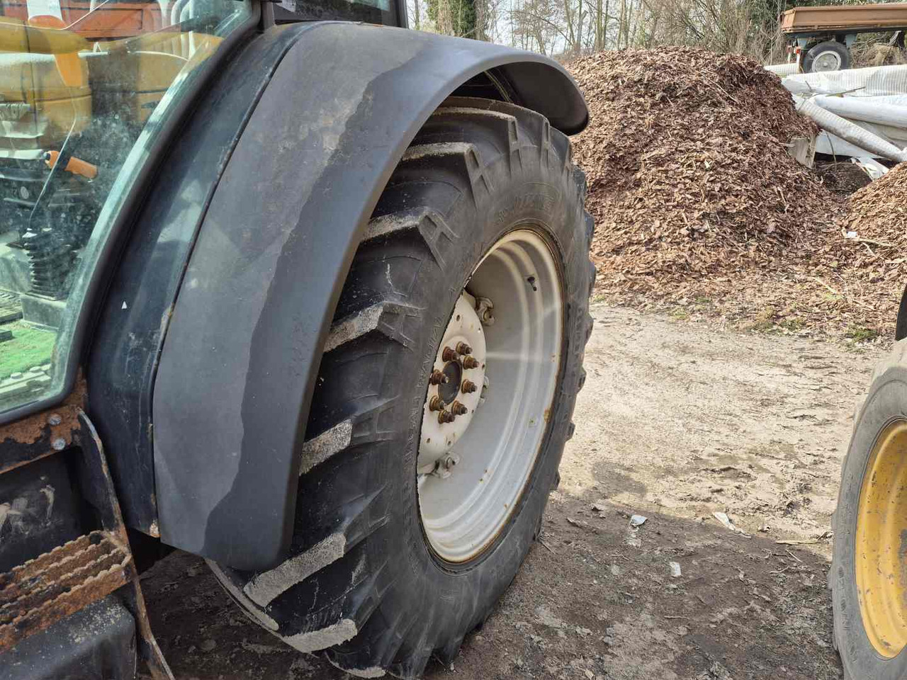 Tractor DEUTZ-FAHR AGROFARM 85: foto 4