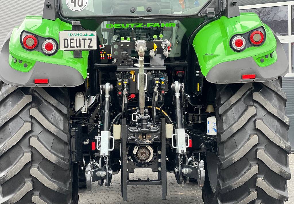 Tractor Deutz-Fahr 6130.4: foto 8