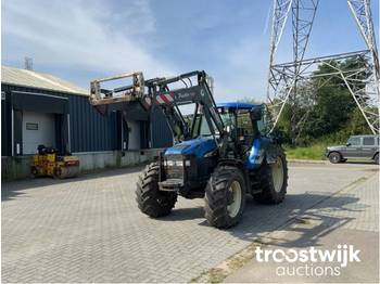Tractor New Holland TM120: foto 1