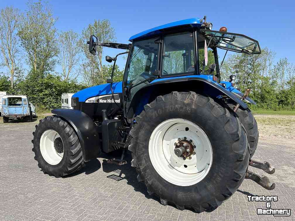 Tractor New Holland TM 175: foto 2