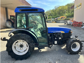 New Holland TNF80A - Tractor: foto 1