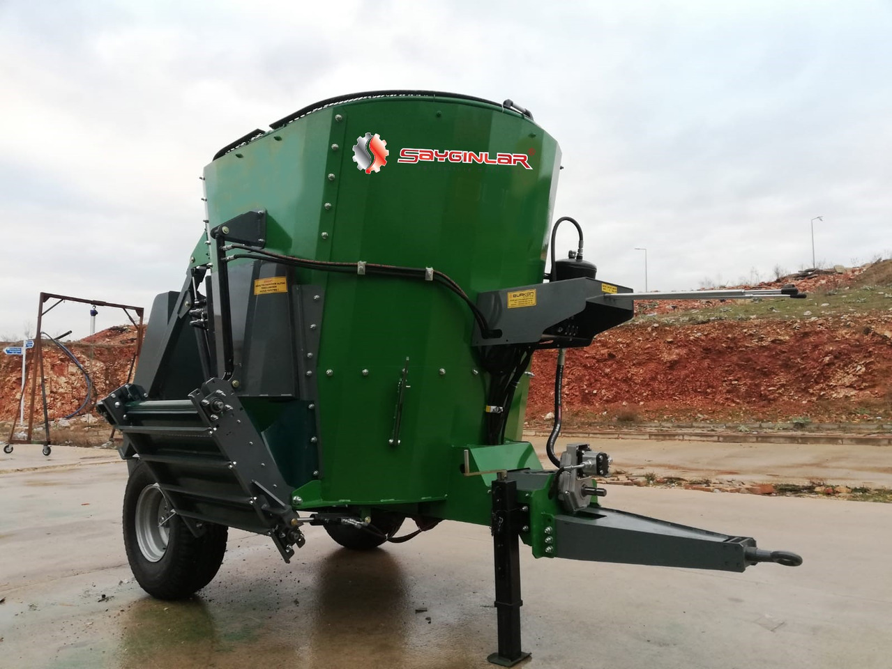 Maquinaria ganadera nuevo SAYGINLAR vertical feed mixer wagon: foto 7