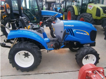 New Holland BOOMER 25 - Tractor