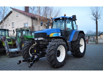 New Holland TM 175 - Tractor