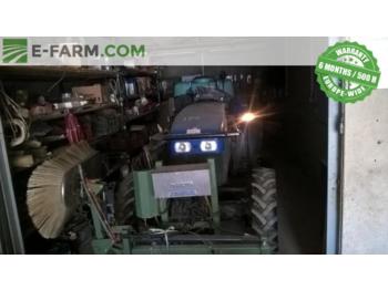 New Holland TNFA75 - Tractor