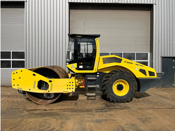 Bomag BW219DH-5 / CE certified / 2021 / low hours - Rodillo: foto 1