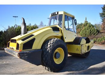 Compactador BOMAG BW 216 DH-4