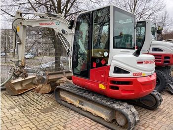 Miniexcavadora TAKEUCHI TB 260