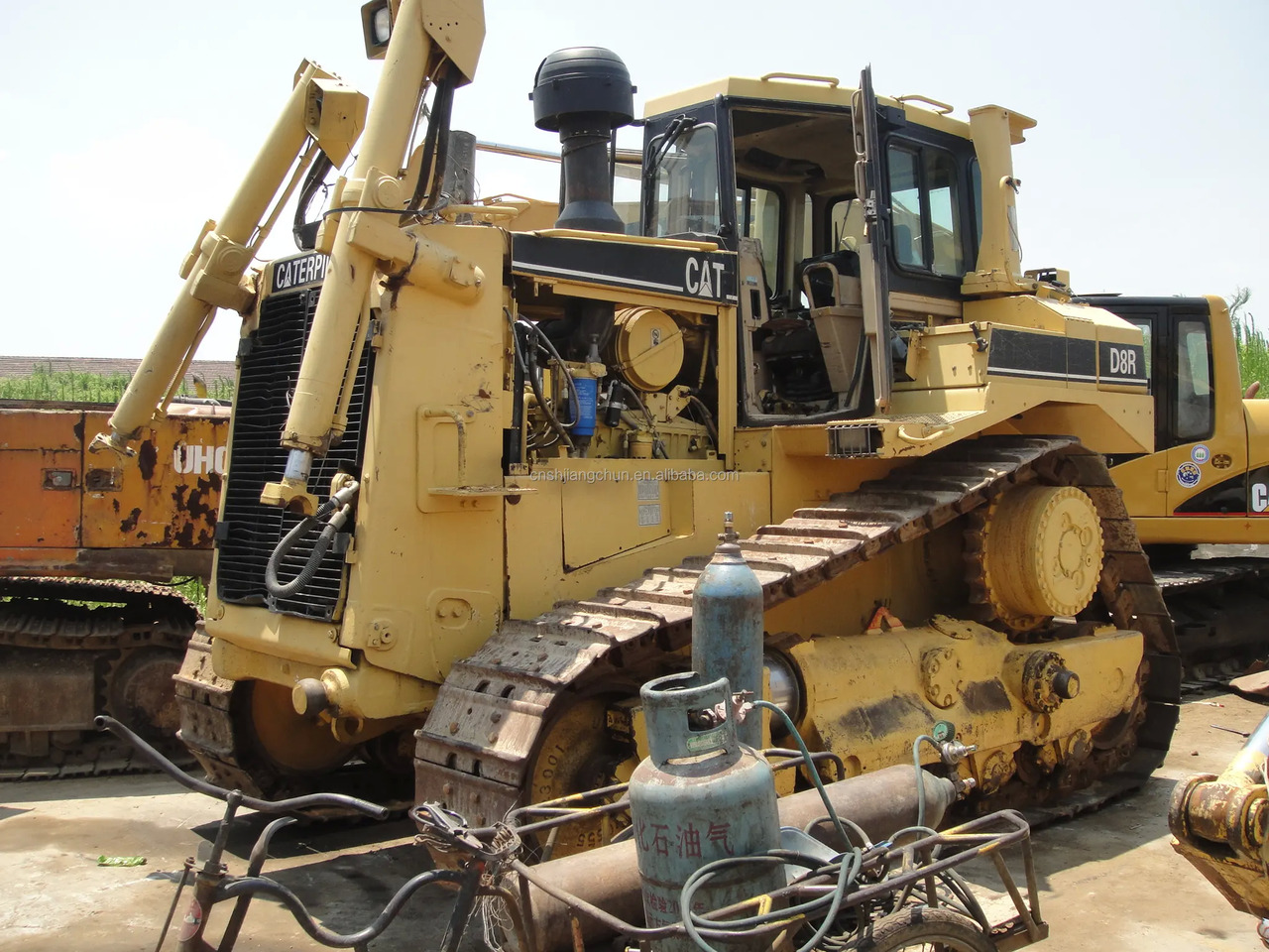 Bulldozer Used Caterpillar bulldozer CAT D8R in good condition for sale: foto 3