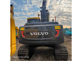 Excavadora de cadenas Volvo EC140: foto 4