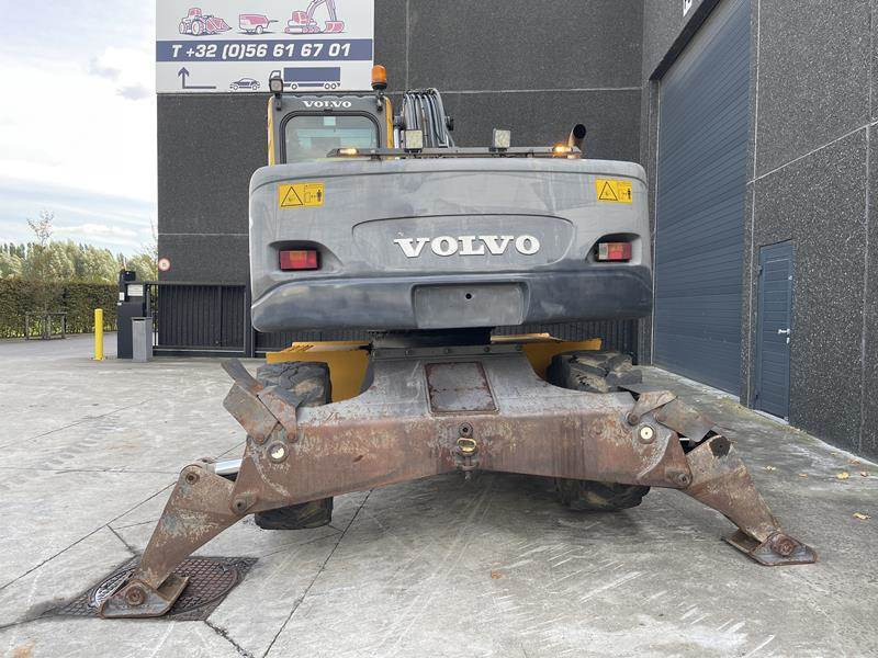 Excavadora de ruedas Volvo EW 140 B: foto 8