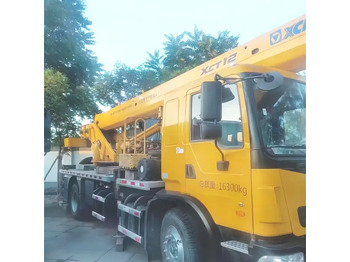 Autogrúa XCMG XCT12L4 12 ton used small truck crane: foto 3
