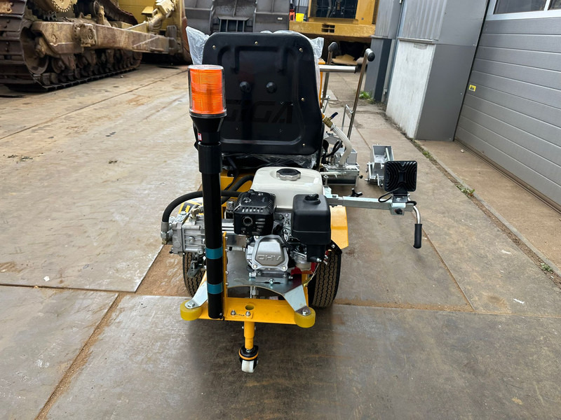Coche nuevo Giga power Road Marking Machine: foto 3