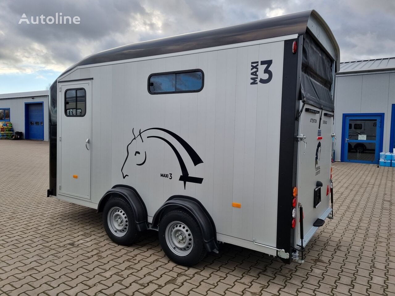 Remolque para caballos nuevo Cheval Liberté Maxi 3 Minimax trailer for 3 horses GVW 3500kg tack room saddle: foto 12