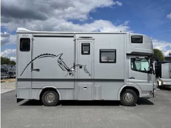 Camión para caballos MERCEDES-BENZ Atego 918