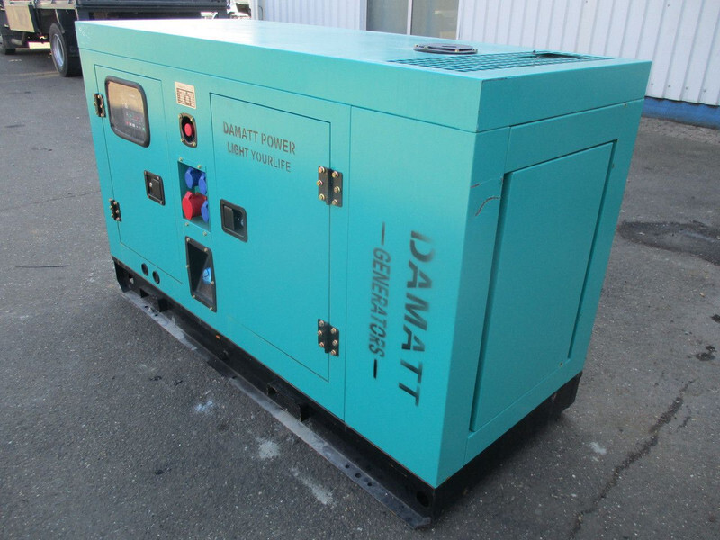 Dam att CA30 , New Diesel generator , 37.5 KVA ,3 phase , 7 pieces in stock - Generador industriale: foto 5