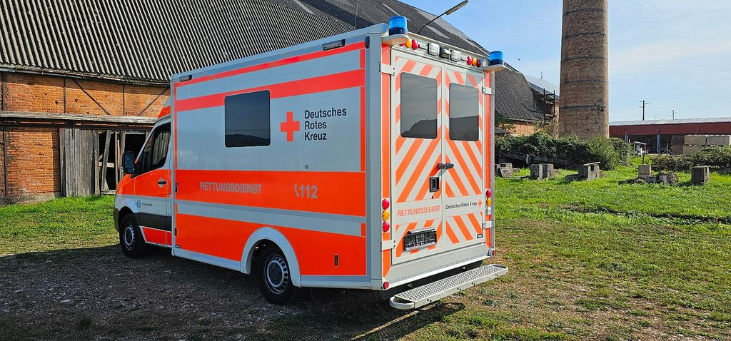 Mercedes-Benz Rettungswagen Sprinter 316 cdi Feuerwehr  - Ambulancia: foto 5