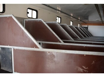 DESOT Horse trailer (10 horses) - Semirremolque para caballos: foto 4