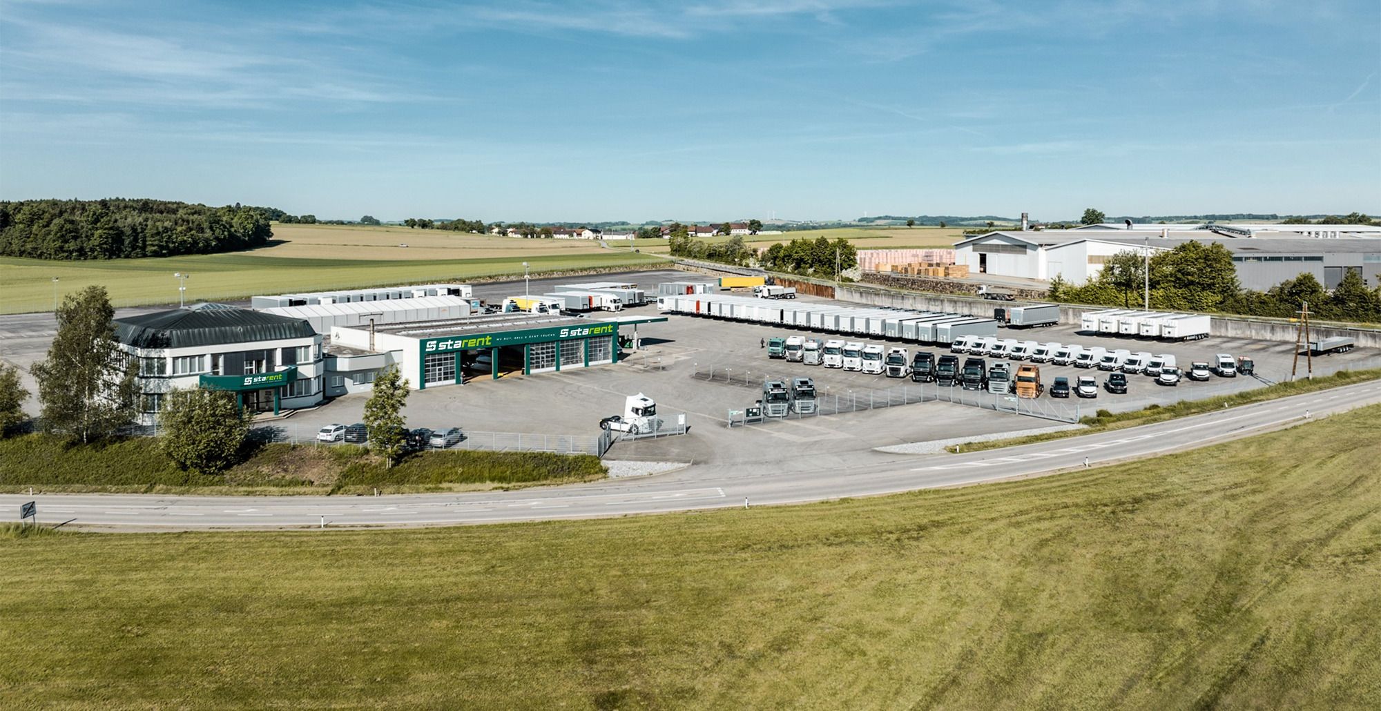 STARENT Truck & Trailer GmbH - anuncios sobre venta undefined: foto 1