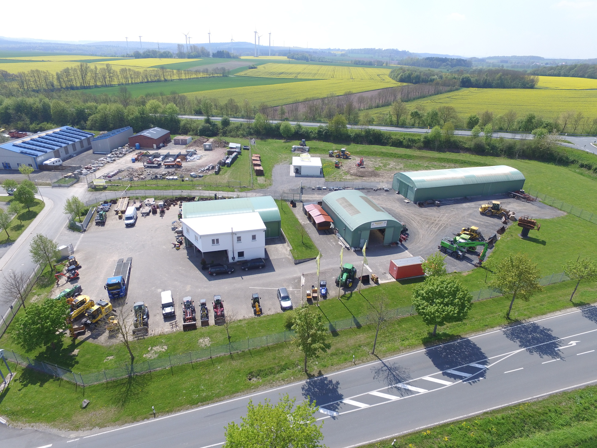 Baumanu GmbH & Co. KG - anuncios sobre venta undefined: foto 1