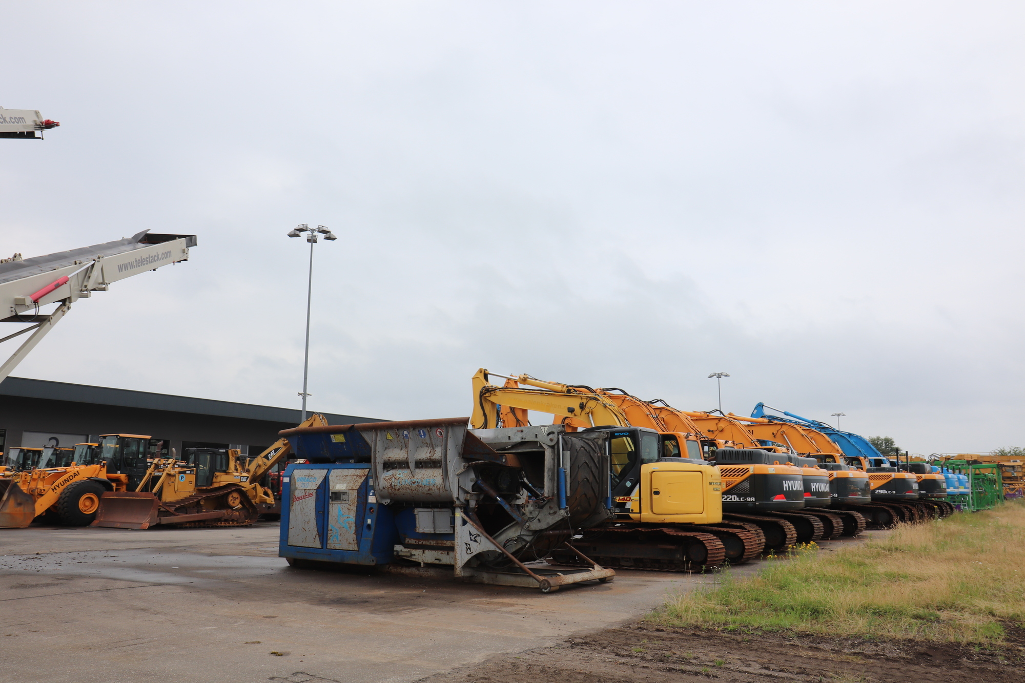 PRIMA Equipment B.V. - anuncios sobre venta undefined: foto 8