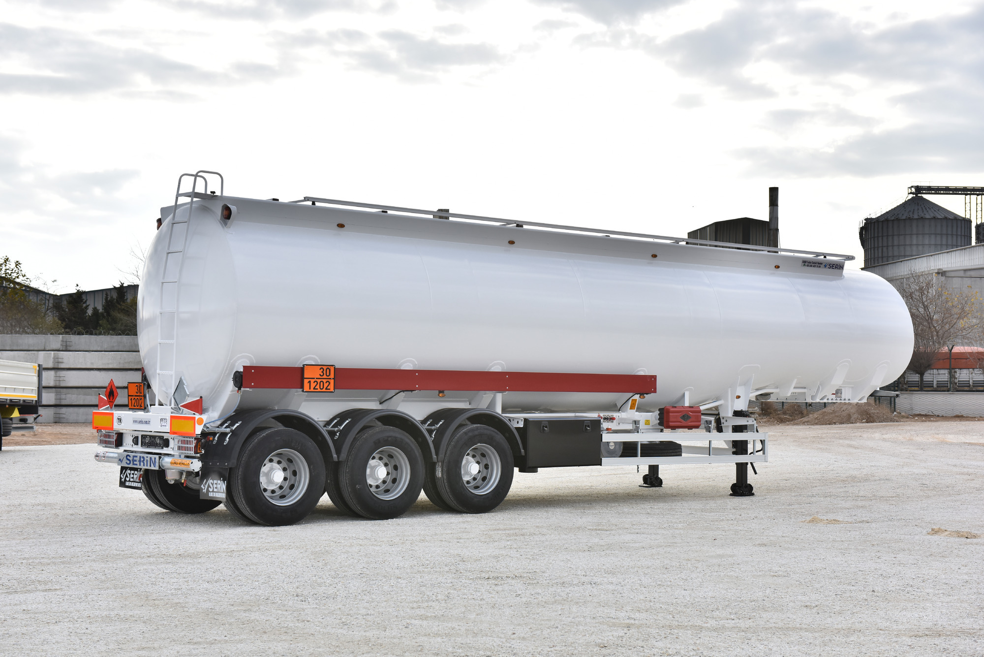 Serin Trailer undefined: foto 28