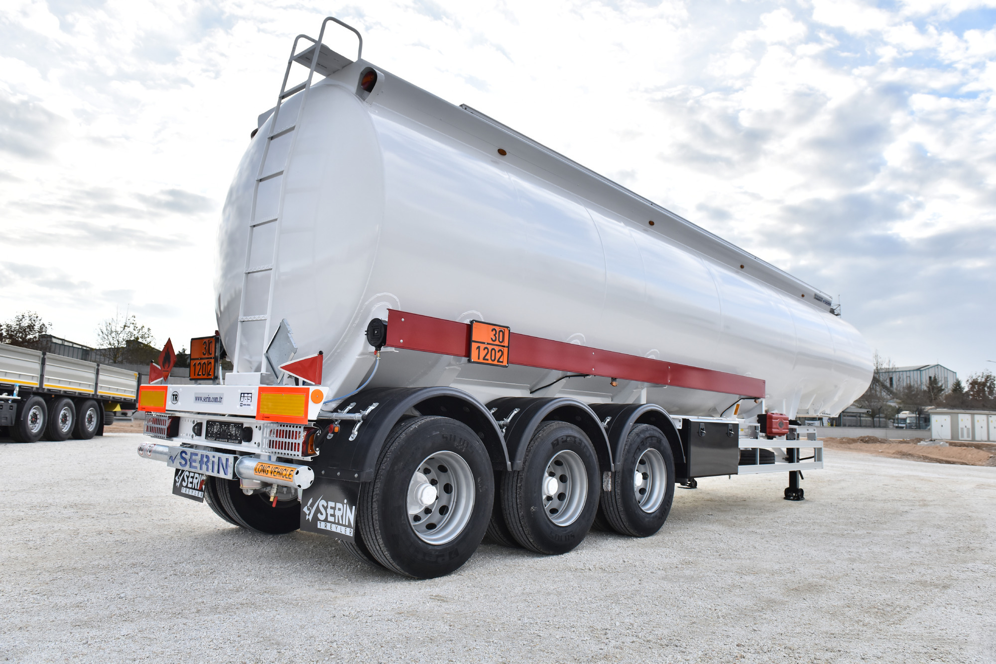 Serin Trailer undefined: foto 29