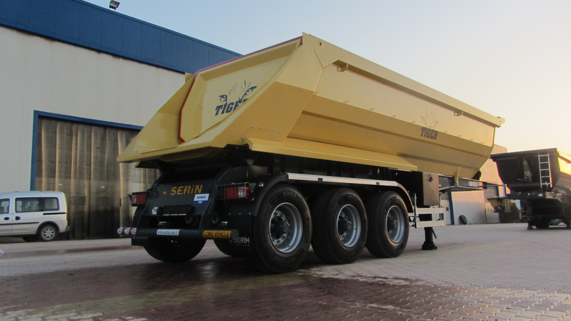 Serin Trailer undefined: foto 12