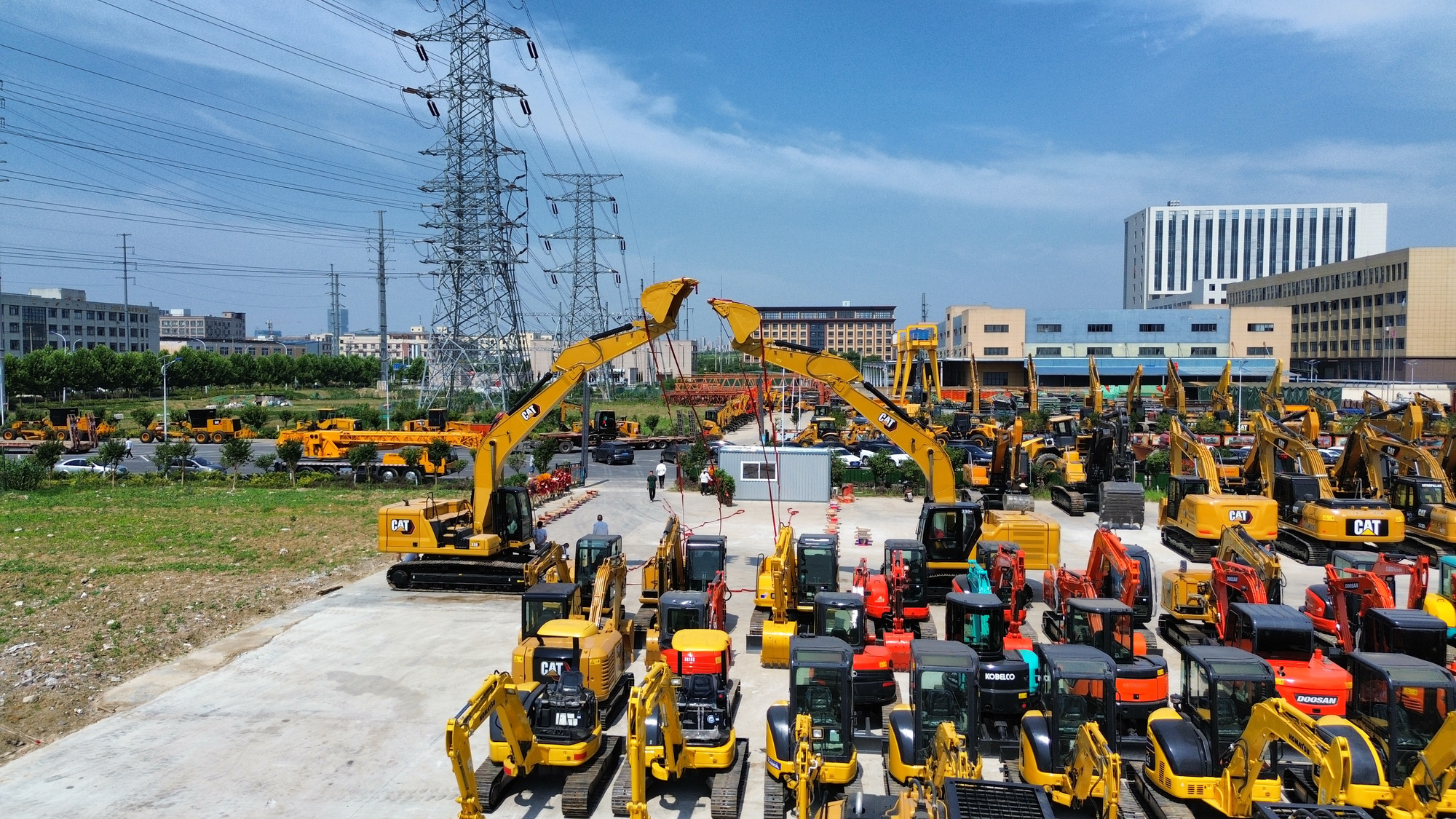 Toaks International Trading Company - Maquinaria de construcción CATERPILLAR - Euro 2 undefined: foto 4