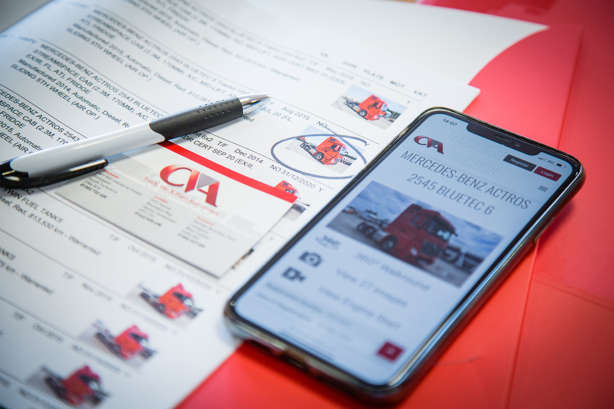 COMMERCIAL VEHICLE AUCTIONS LIMITED - Equipos de manutención undefined: foto 2