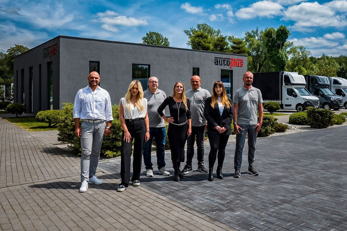 AUTO-PLUS DEALER undefined: foto 4