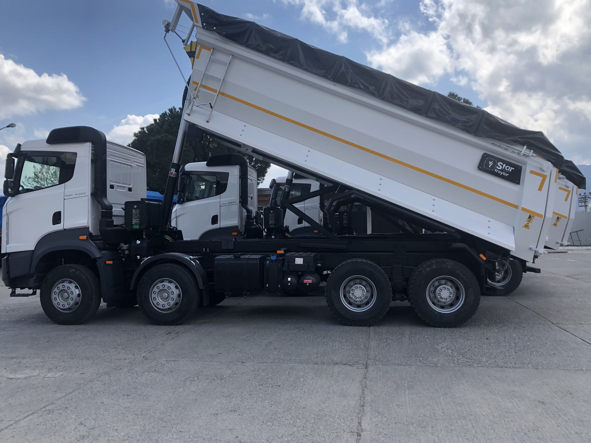 STAR YAGCILAR undefined: foto 27