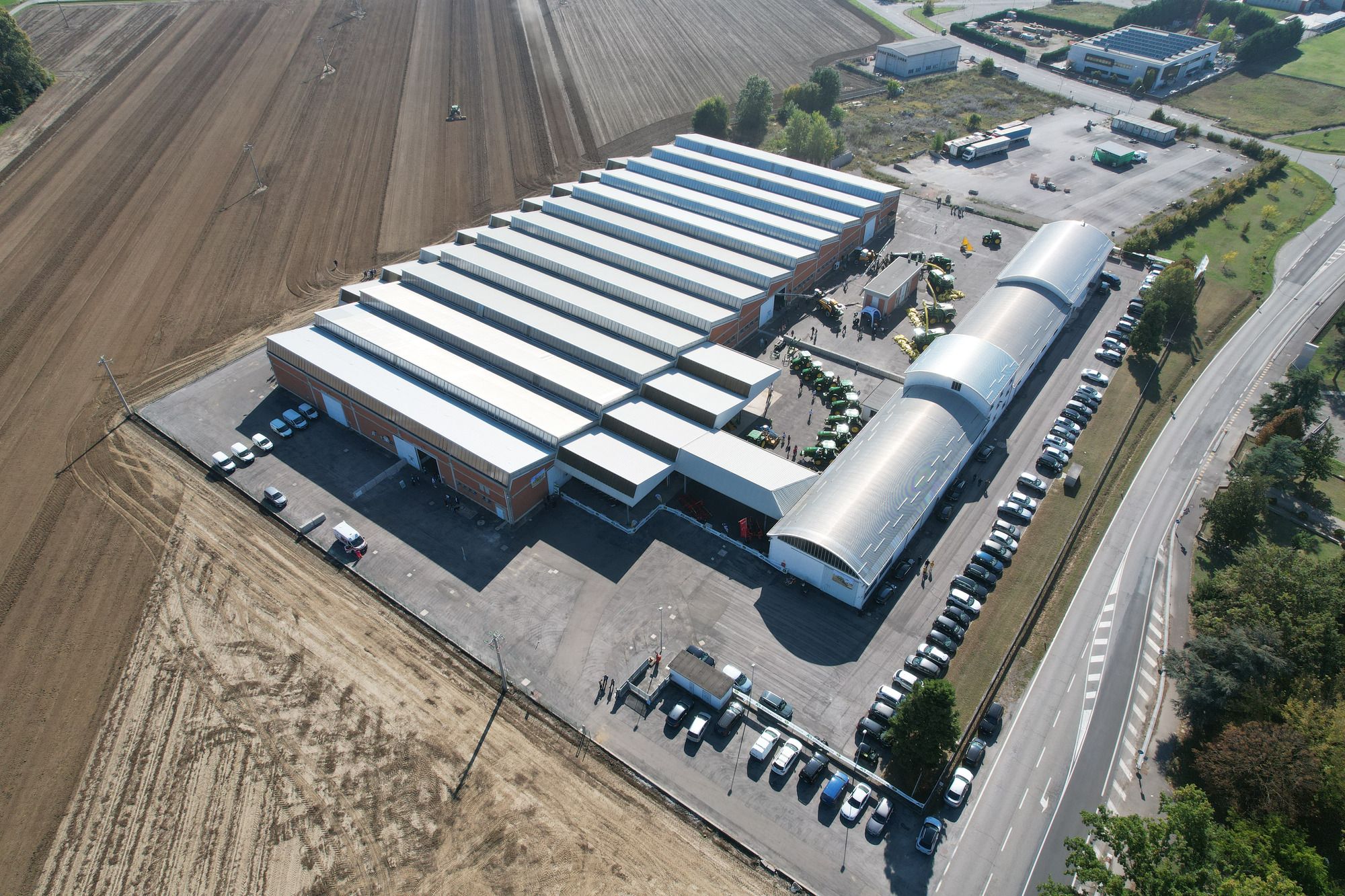 AGRIBERTOCCHI S.R.L. - anuncios sobre venta undefined: foto 2