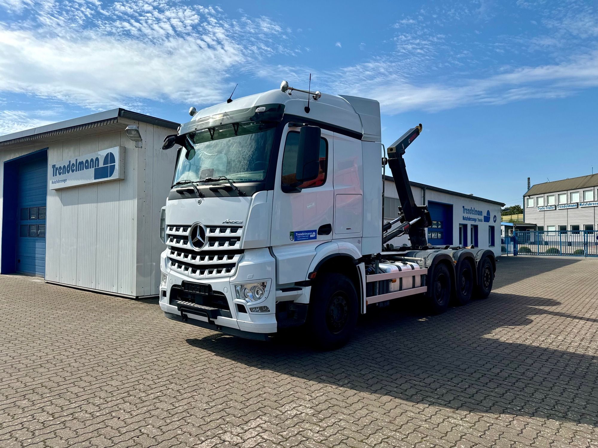Annette Trendelmann Truck GmbH  undefined: foto 10